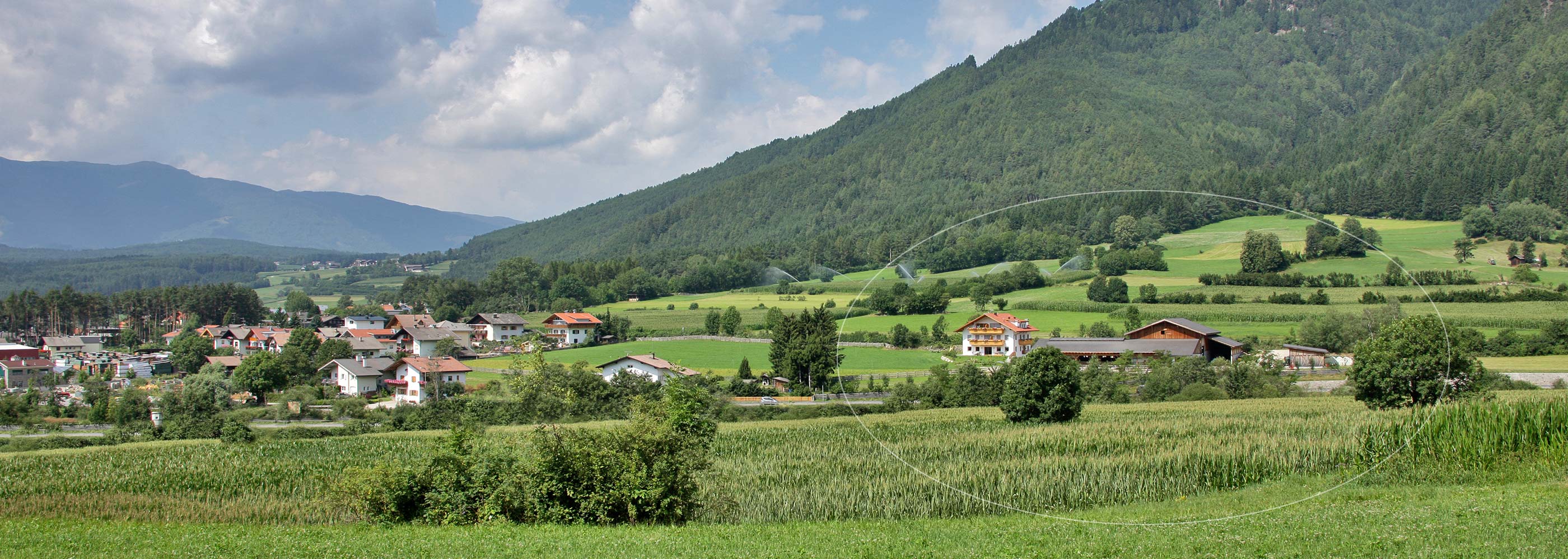 pano-bauernhof-bartlmair-suedtirol-ferienwohnung-lage