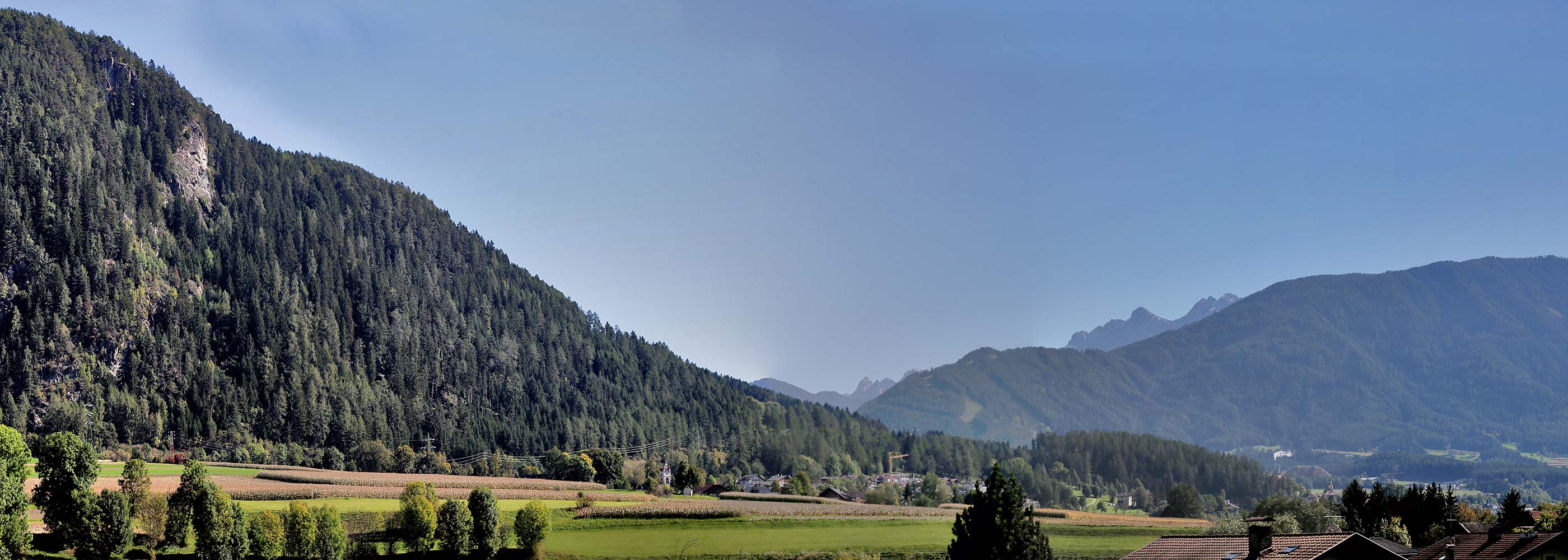 pano-resi-ausblick-vista-ferienwohnung-bruneck